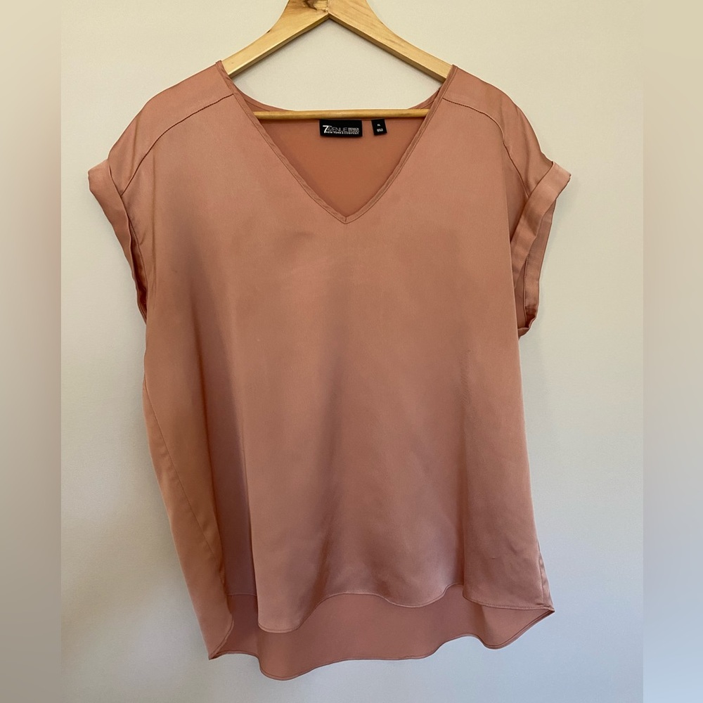 7th Avenue Top